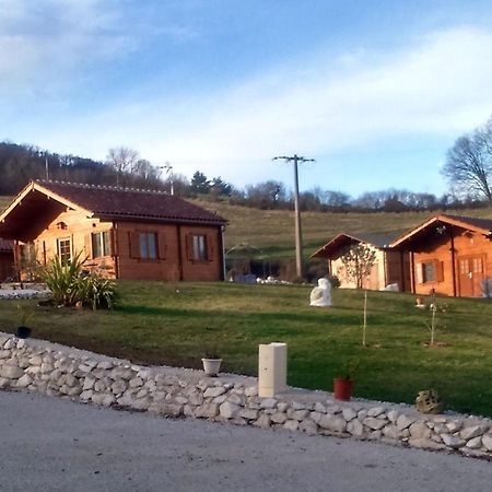 Chalet Charmant A Dausse Avec Piscine Et Jardin Εξωτερικό φωτογραφία